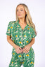 Palmera with Pink Piping Short Sleeve & Cropped Pant Pajama Set